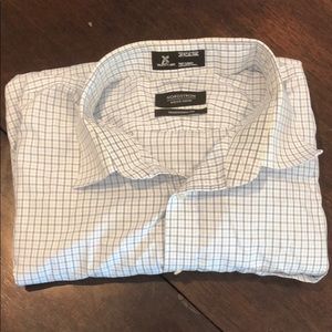 Nordstrom Men’s -dress shirt 17 1/2 neck 35 length